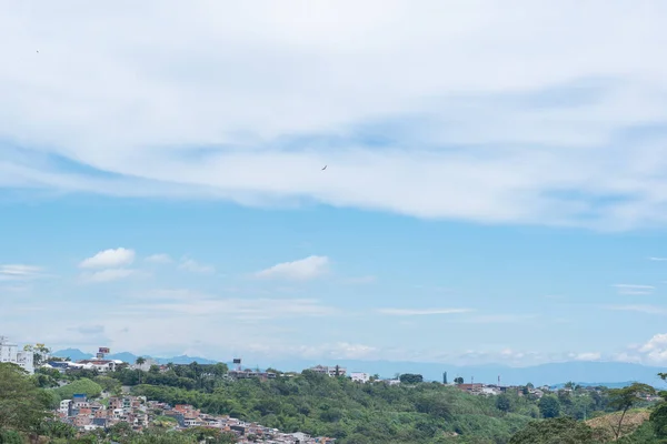 Panoramautsikt Över Horisonten Staden Pereira Colombia Med Stads Och Landsbygdsområden — Stockfoto