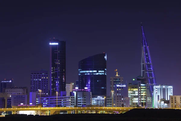 Vista Noturna Dos Edifícios Manama Reino Bahrein — Fotografia de Stock