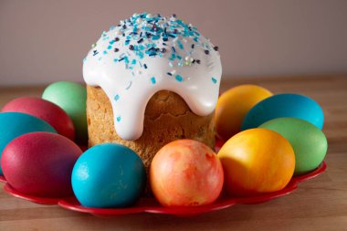 Ev yapımı geleneksel Paskalya yemekleri. 