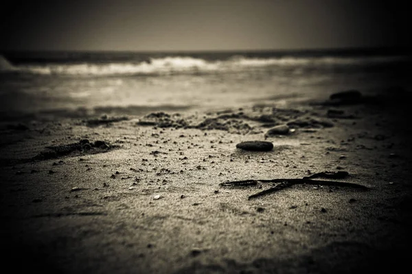 Strand Strand Sand Blästrad Med Gamla Sax Rostig Men Öppen — Stockfoto