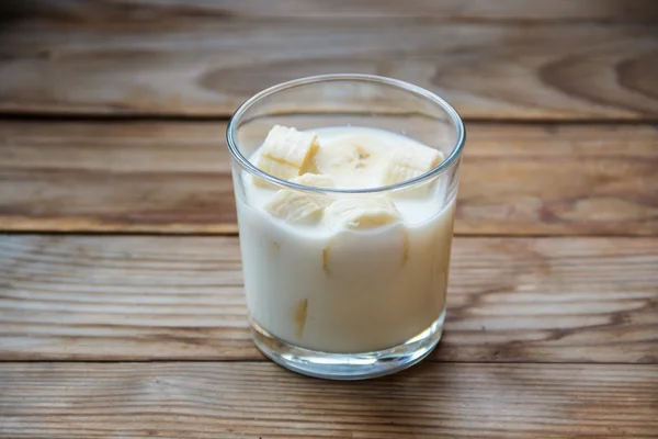 Lezzetli kahvaltı. Meyve tatlı.