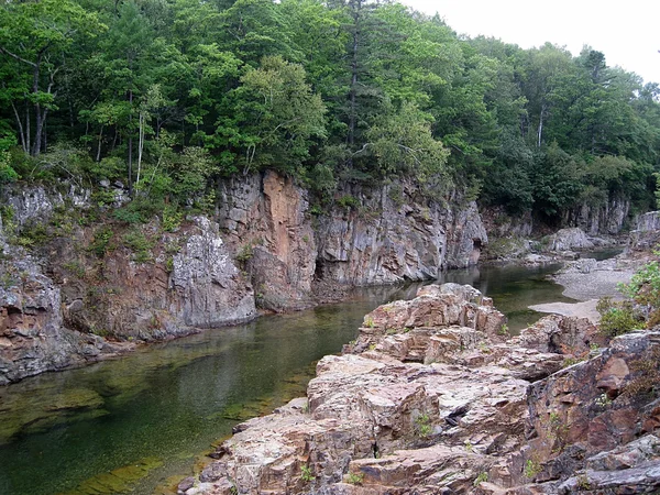 River in the rocks — Stock Photo, Image