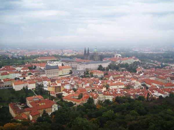 Výhled na střechy města — Stock fotografie