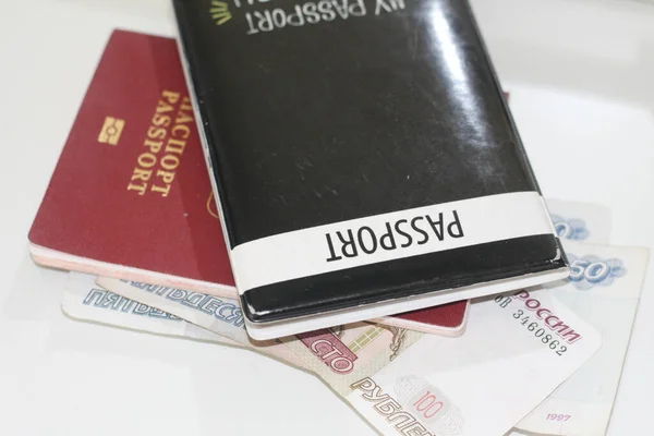 Passport Πορτοφόλι Χρέωση Εισιτήρια Και Χρήματα Όλα Όσα Χρειάζεστε Για — Φωτογραφία Αρχείου