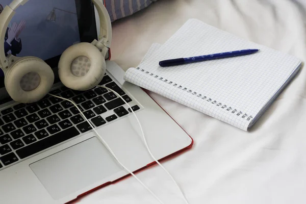 Freelance Work Home Right Bed — Stock Photo, Image