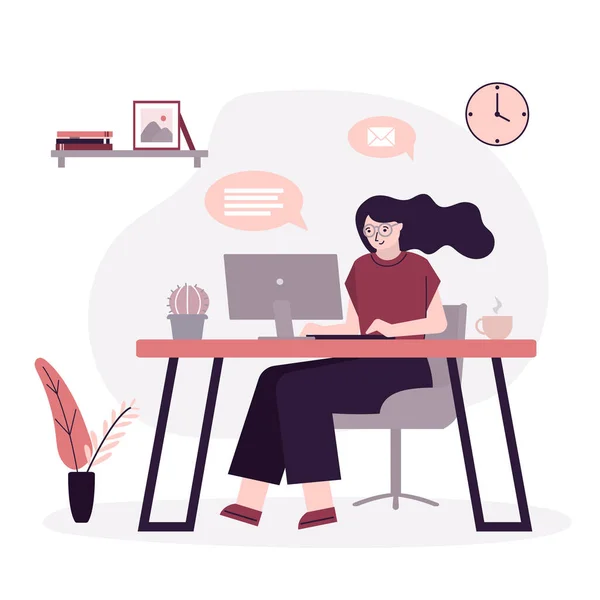 Femme d'affaires ou pigiste travaillant à l'ordinateur. Personnage féminin assis sur le bureau et travaille — Image vectorielle