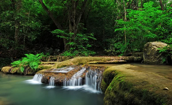 Waterfall nature background — Stock Photo, Image