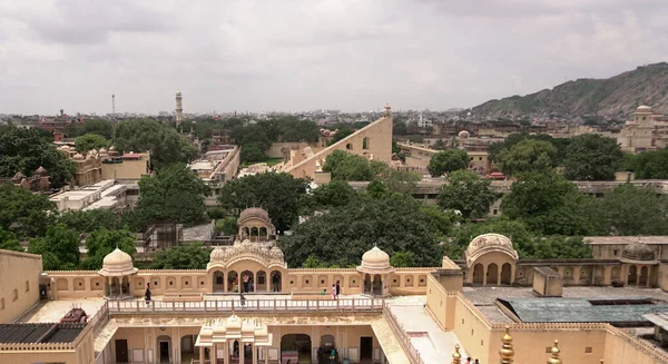 Jaipur Inde Août 2019 Visiteurs Dans Cour Près Fontaine Mahal — Photo