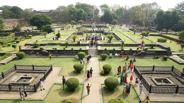 Pune Maharashtra India February 2020 Tourrists Shaniwar Wada Fort Шанивар — стоковое фото