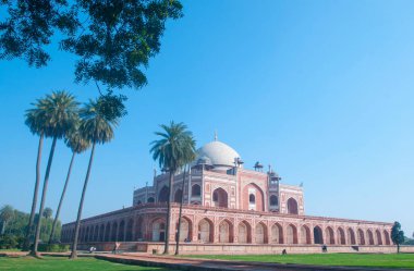 Eski Hint kalesinin gündüz görüşü