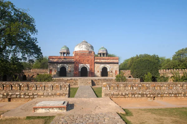 Isa Khan Graf Gelegen Buurt Van Mughal Emperor Humayun Tomb — Stockfoto