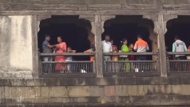 Pune Maharashtra India Februari 2020 Turist Shaniwar Wada Fort Shaniwar — Stockvideo