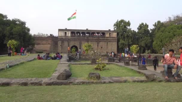 Pune Maharashtra Índia Fevereiro 2020 Turista Shaniwar Wada Fort Shaniwar — Vídeo de Stock