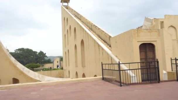 Jaipur Índia Circa Agosto 2019 Visita Observatório Astronômico Jantar Mantar — Vídeo de Stock