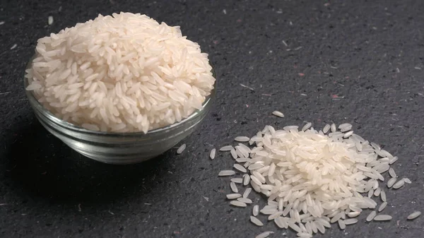 Primer Plano Del Arroz Blanco Sobre Fondo Gris — Foto de Stock