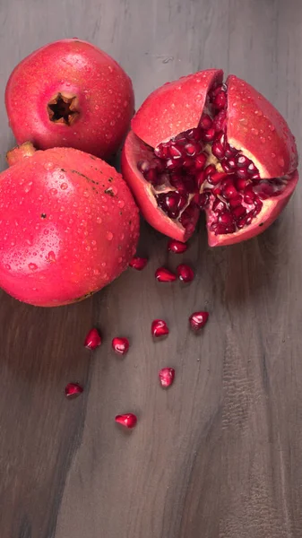 Fresh Pomegranates Rich Natural Antioxidants Concept Red Fruits Vitamins Natural — Stock Photo, Image