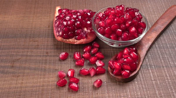 Fresh Pomegranate Rich Natural Antioxidants Concept Red Fruit Vitamins Natural — Stock Photo, Image