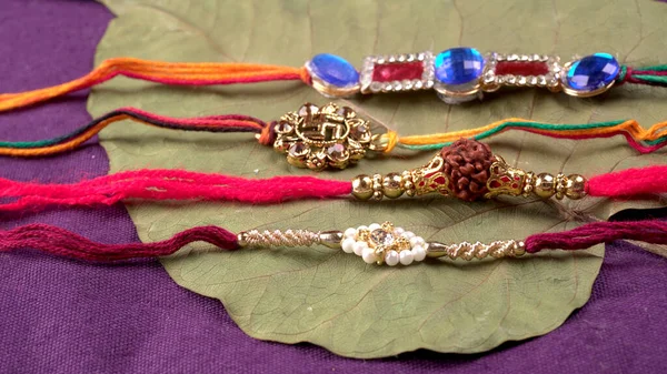 Traditional Indian Bracelets Calls Rakhi Sister Ties Brothers Wrist Ocassion — Stock Photo, Image