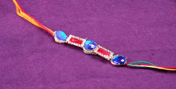 Traditionelles Indisches Armband Ruft Rakhi Schwester Bindet Brüder Handgelenk Die — Stockfoto