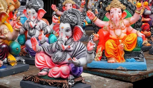 Indian Hindu God Lord Ganesha Statues Coated Colors Sold Ganesh — Stock Photo, Image