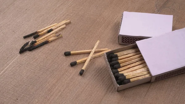 Wooden Matches Wooden Table Background Closeup Shot — Stock Photo, Image