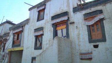 Budist manastır iç avlu