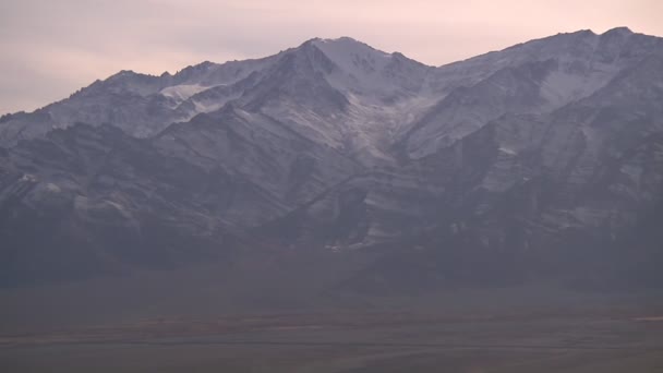Himalayan βουνά στη Βόρεια Ινδία — Αρχείο Βίντεο