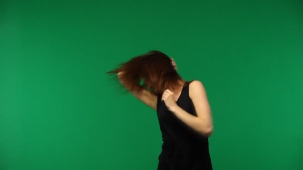 Fille danse isolé sur vert Séquence Vidéo