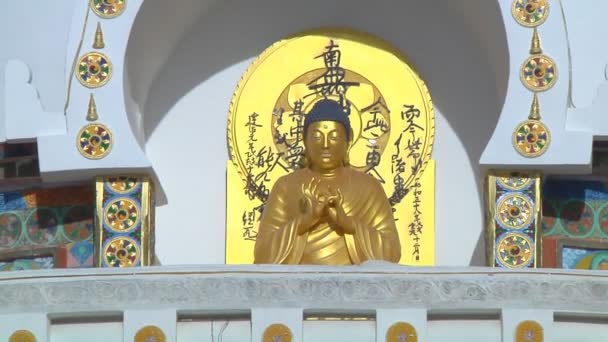 Shanti Stupa en Leh — Vídeo de stock