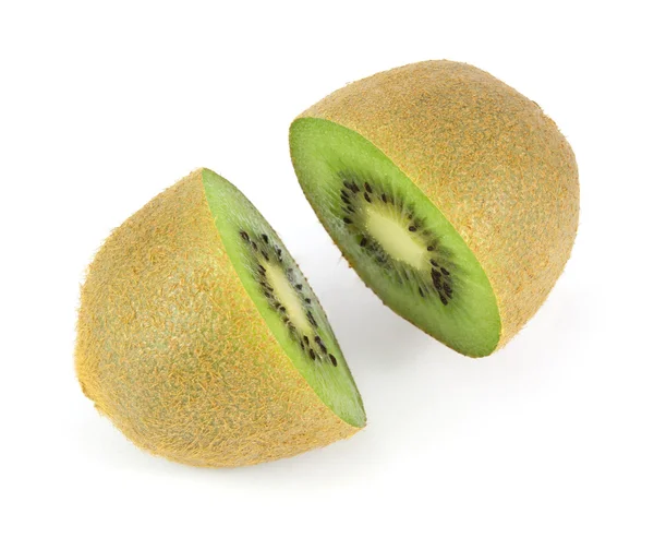 Kiwi-Frucht halbiert isoliert auf weißem Hintergrund — Stockfoto