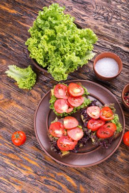 tost taze domates ile