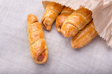 sosis hamur, ev yapımı kekler, üstten görünüm