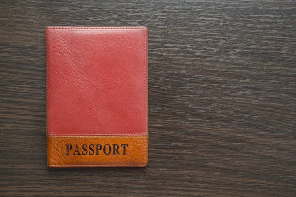 Pasaporte sobre la mesa —  Fotos de Stock