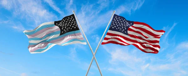 Флаги Сша Трансамерики Машущие Ветру Флагштоках Против Неба Облаками Солнечный — стоковое фото