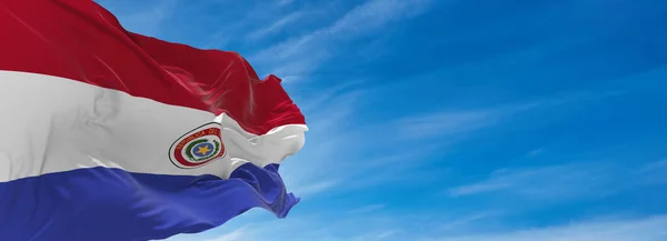 Великий Прапор Парагваю Махаючи Вітром Проти Неба Хмарами Сонячний День — стокове фото