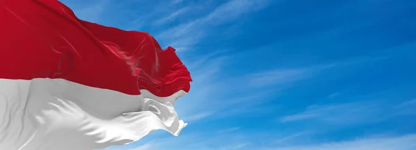 Gran Bandera Mónaco Ondeando Viento Contra Cielo Con Nubes Día — Foto de Stock