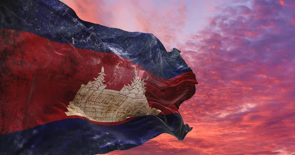 Retro Flagga Kambodja Med Grunge Konsistens Vinka Vinden Illustration — Stockfoto