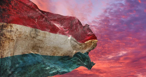Flaga Retro Luksemburga Grunge Tekstury Macha Wietrze Ilustracja — Zdjęcie stockowe
