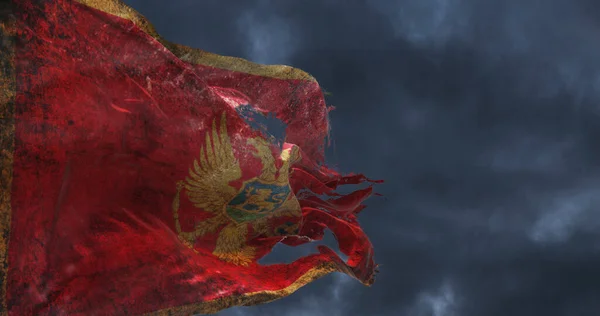 Retro Verscheurde Vlag Van Montenegro Zwaaiend Wind Illustratie — Stockfoto