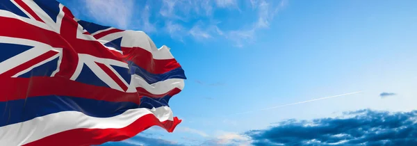 Bandeira Havaí Fundo Céu Nublado Pôr Sol Conceito Patriótico Sobre — Fotografia de Stock