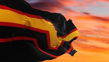 Kauçuk Fetiş Gururu bayrağı bulutlu gökyüzünde rüzgarda dalgalanıyor. Özgürlük ve aşk kavramı. Gurur ayı. Eylemcilik, toplum ve özgürlük kavramı. Uzayı kopyala 3d illüstrasyon,