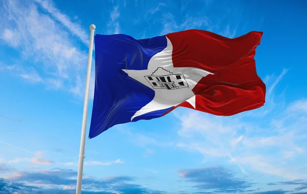 Flagga San Antonio Texas Molnig Himmel Bakgrund Solnedgången Panoramautsikt Patriotiskt — Stockfoto