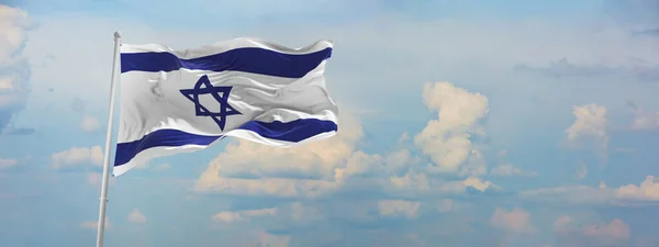 Bandera Israel Fondo Cielo Nublado Puesta Del Sol Vista Panorámica —  Fotos de Stock