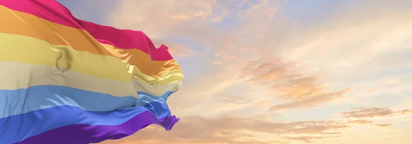 Bulutlu Gökyüzünde Rüzgarda Sallanan Lezbiyen Gurur Bayrağı Özgürlük Aşk Kavramı — Stok fotoğraf