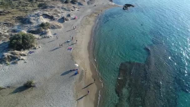 ギリシャのキュクラデス諸島ナクソス島のチョラ村空から — ストック動画