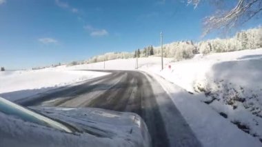 France-jura-hz-4K-colldrive-181411-1-saintlac-doubs-neige-maison-arbre-road-montagne-sapin-lac-foret-8