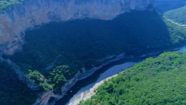 空から見たフランスのアルデシュの峡谷 — ストック動画