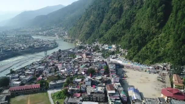 Stadt Uttarkashi Bundesstaat Uttarakhand Indien Vom Himmel Aus Gesehen — Stockvideo