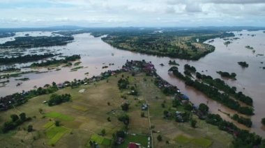 Güney Laos 'taki Don Det yakınlarında gökyüzünden görünen 4000 ada.