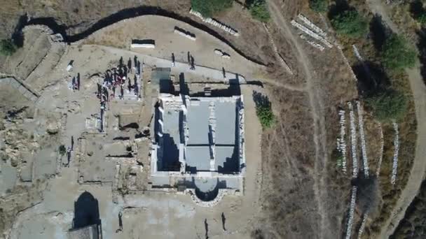 Dimitrijský chrám na ostrově Naxos v kykladech v řeckém leteckém zobrazení